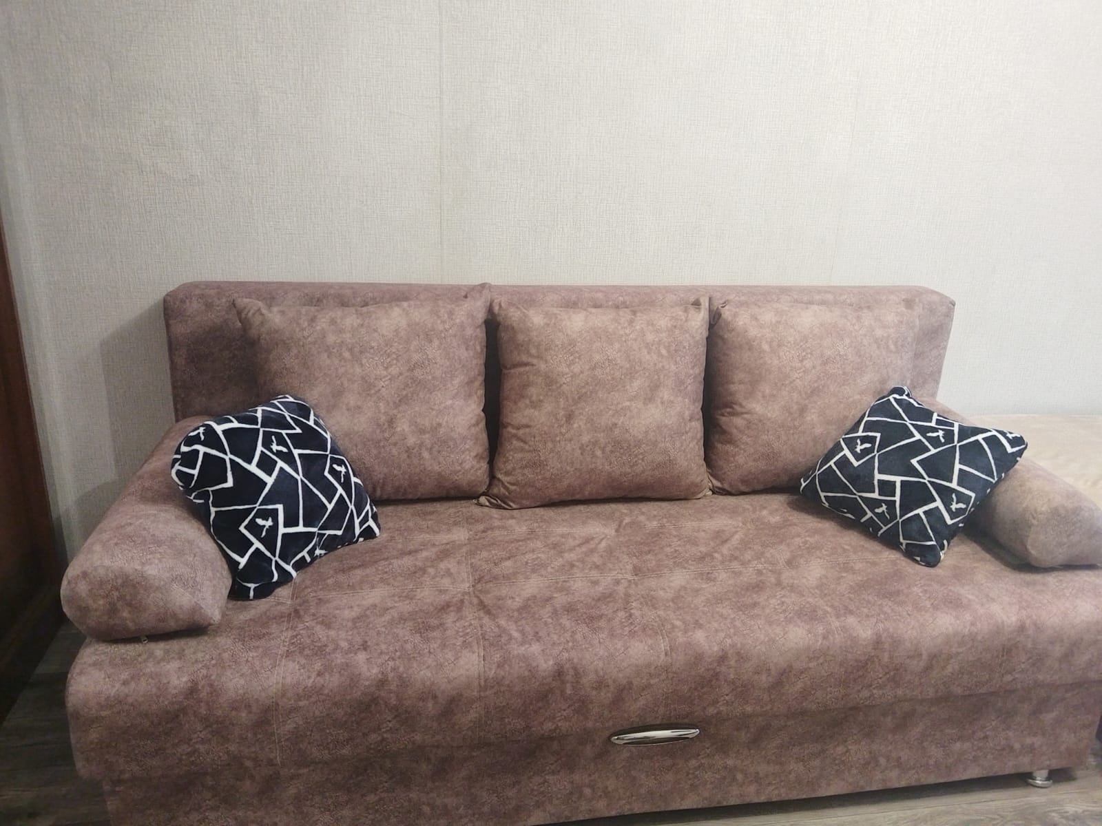 Просторная 2-к квартира в центре города